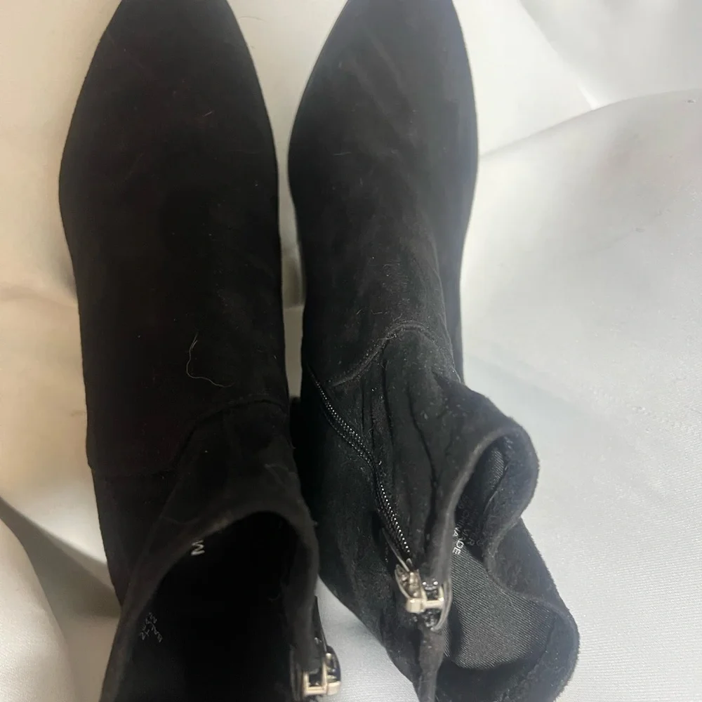 Marc Fisher Dyvine Black Ankle Boots size 7.5